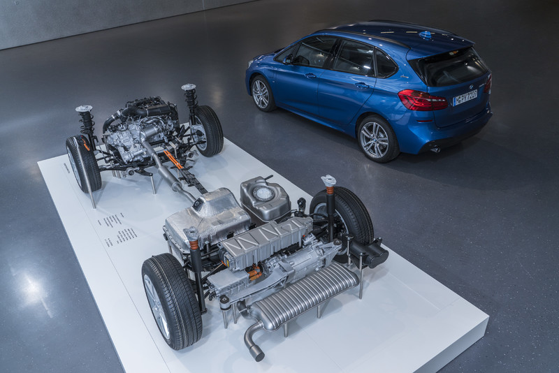 《BMW》前驅M車款機會渺茫 M Performance有望加持前驅車型 《BMW》前驅M車款機會渺茫 M Performance有望加持前驅車型