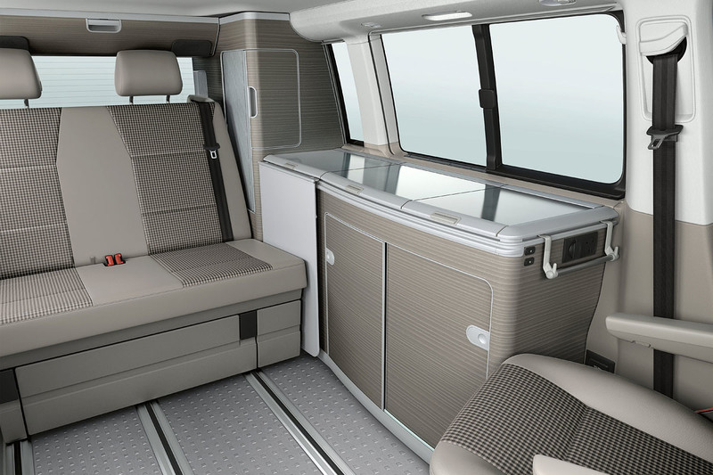 《Volkswagen California 30 Years》週年限定亮相 全球限量999輛 《Volkswagen California 30 Years》週年限定亮相 全球限量999輛