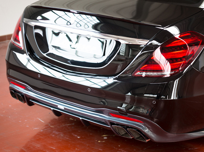 老字號再為星芒旗艦妝點 Lorinser推出W222世代《Mercedes-Benz S-Class》改裝方案 老字號再為星芒旗艦妝點 Lorinser推出W222世代《Mercedes-Benz S-Class》改裝方案