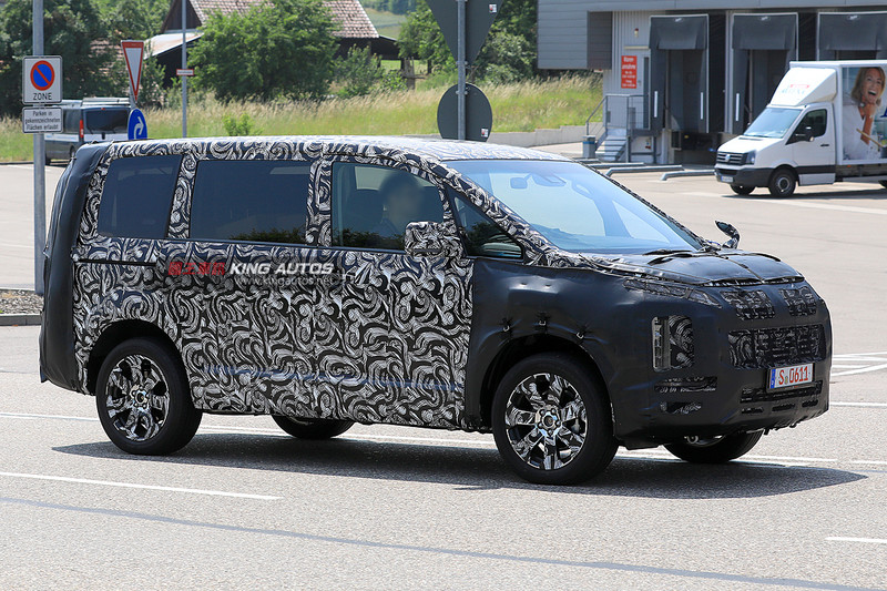 新一代《Mitsubishi Delica》現正測試中 傳2019年東京車展發表亮相 新一代《Mitsubishi Delica》現正測試中 傳2019年東京車展發表亮相