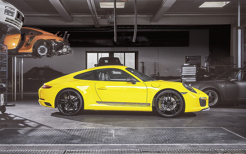 純粹駕馭樂趣再昇華 TechArt推出《Porsche 911 Carrera T》專屬升級方案 純粹駕馭樂趣再昇華 TechArt推出《Porsche 911 Carrera T》專屬升級方案