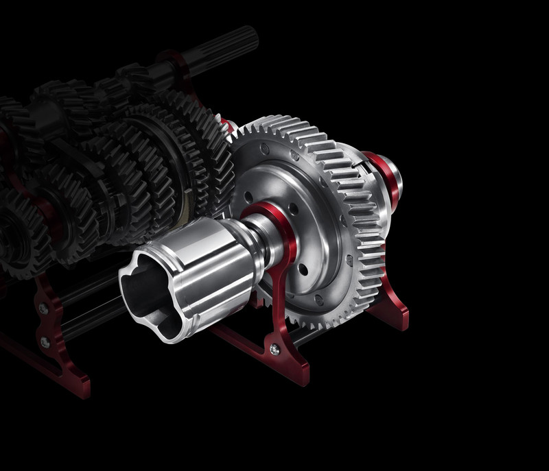 《Abarth 595 Competizione Performance Package II》日本限量殺氣現身 《Abarth 595 Competizione Performance Package II》日本限量殺氣現身