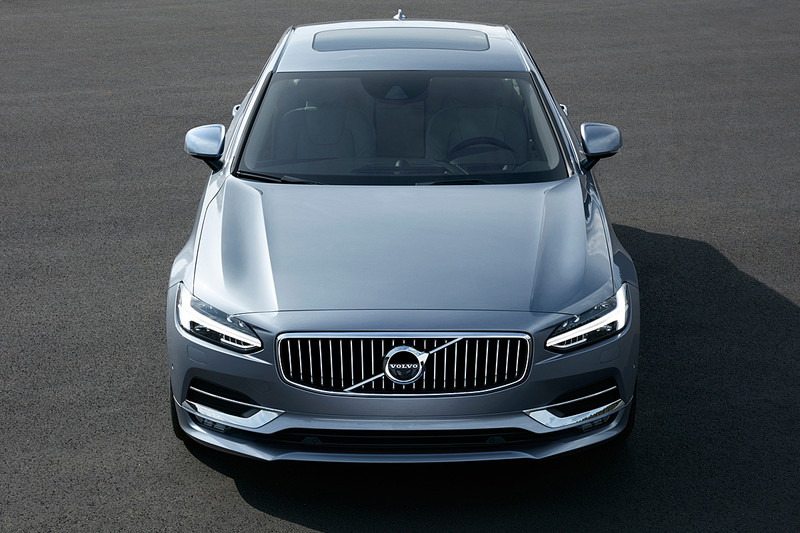 《Volvo S90 T8 Inscription》悄悄開賣 357萬元起油電旗艦入臺上市 《Volvo S90 T8 Inscription》悄悄開賣 357萬元起油電旗艦入臺上市