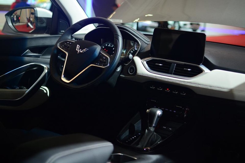 《Wuling SUV》現身印尼GIIAS車展 有望化身MG品牌休旅新作 《Wuling SUV》現身印尼GIIAS車展 有望化身MG品牌休旅新作