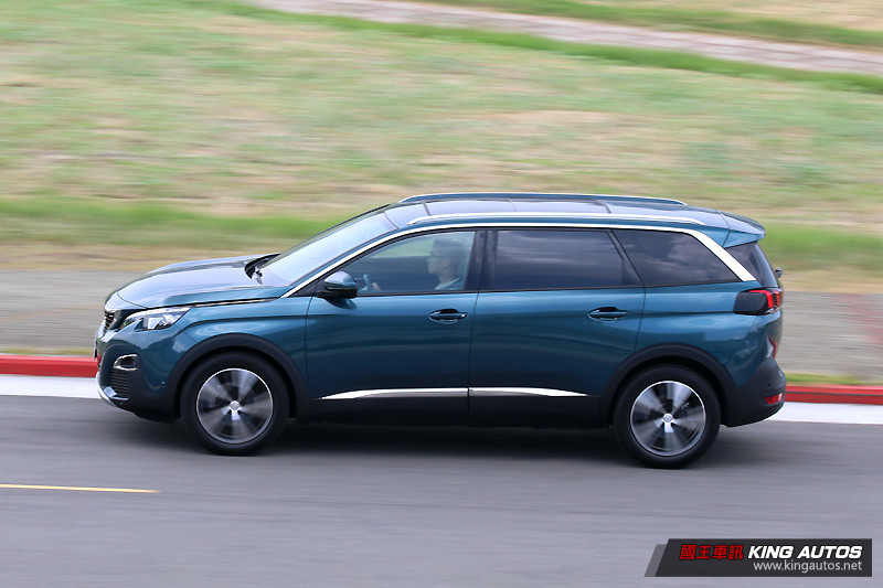 超值獅族七人座SUV ─《Peugeot 5008 SUV》試駕報導 超值獅族七人座SUV ─《Peugeot 5008 SUV》試駕報導