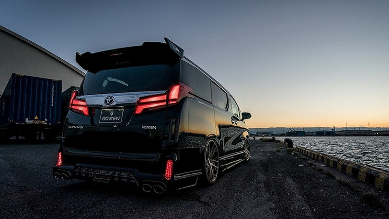 大和風陸上頭等艙 Rowen操刀小改款《Toyota Alphard》雍容姿態更添氣勢 大和風陸上頭等艙 Rowen操刀小改款《Toyota Alphard》雍容姿態更添氣勢