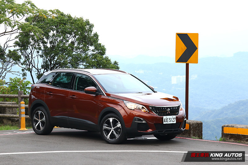 市場唯一手排跨界SUV ─《Peugeot 3008 SUV 1.6 BlueHDi MT6》試駕報導 市場唯一手排跨界SUV ─《Peugeot 3008 SUV 1.6 BlueHDi MT6》試駕報導
