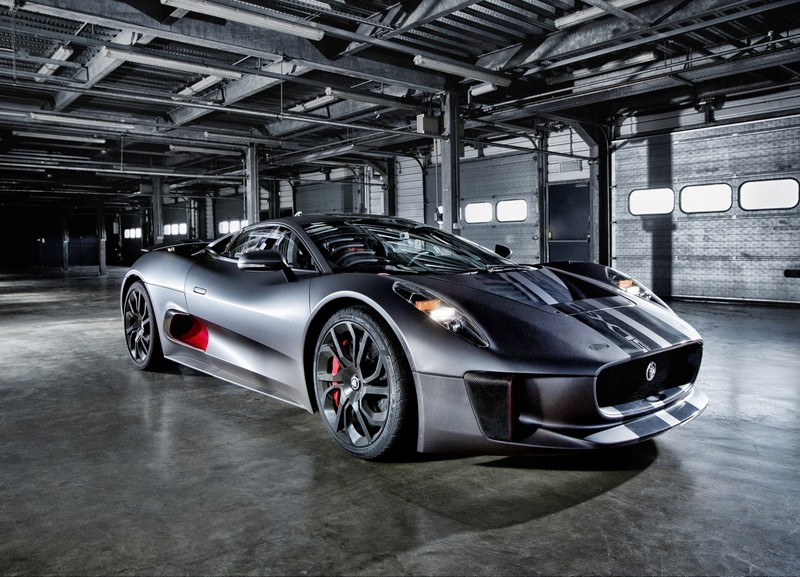瞄準《McLaren 570S》 傳《Jaguar》有意推出中置引擎超跑《J-Type》 瞄準《McLaren 570S》 傳《Jaguar》有意推出中置引擎超跑《J-Type》
