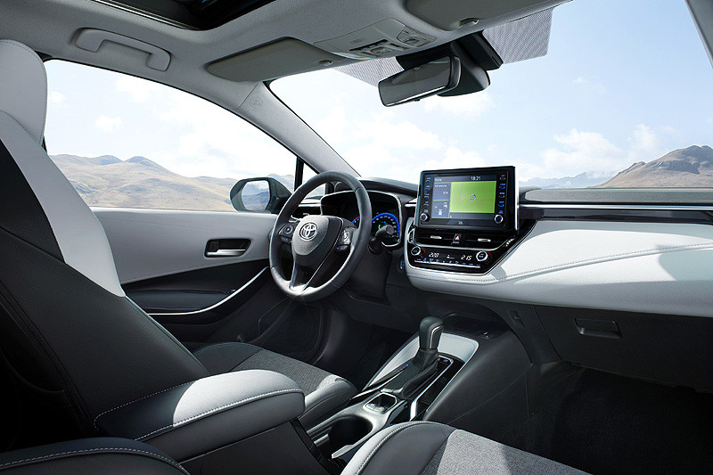巴黎車展前搶先亮相 《Toyota Corolla Touring Sports》正式發表 巴黎車展前搶先亮相 《Toyota Corolla Touring Sports》正式發表