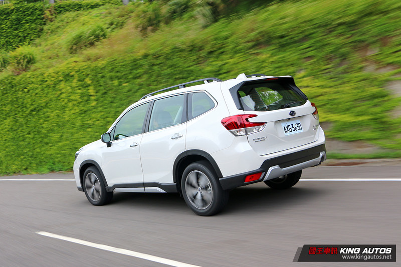【國王BUY駕】新世代《Subaru Forester》值得購買的理由? 【國王BUY駕】新世代《Subaru Forester》值得購買的理由?