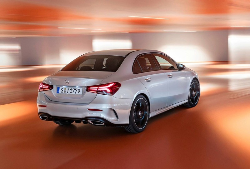 德國市場售價公布 全新《Mercedes-Benz A-Class Sedan》3萬歐元起開賣 德國市場售價公布 全新《Mercedes-Benz A-Class Sedan》3萬歐元起開賣