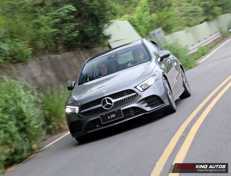 熱情再多點會更好 ─ 新一代《Mercedes-Benz A 200》淺嚐試駕 熱情再多點會更好 ─ 新一代《Mercedes-Benz A 200》淺嚐試駕