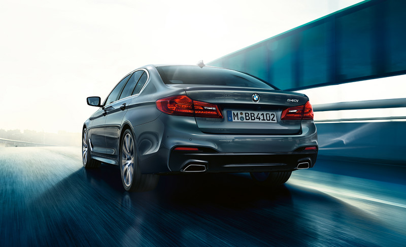 2019年式《BMW 5 Series》標配半自動駕駛輔助系統 520d / 520i推出極智版車型 2019年式《BMW 5 Series》標配半自動駕駛輔助系統 520d / 520i推出極智版車型