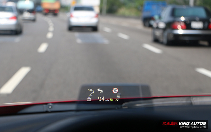 舊年式《Mazda3》也能裝 原廠Apple CarPlay與Android Auto搶先體驗 舊年式《Mazda3》也能裝 原廠Apple CarPlay與Android Auto搶先體驗