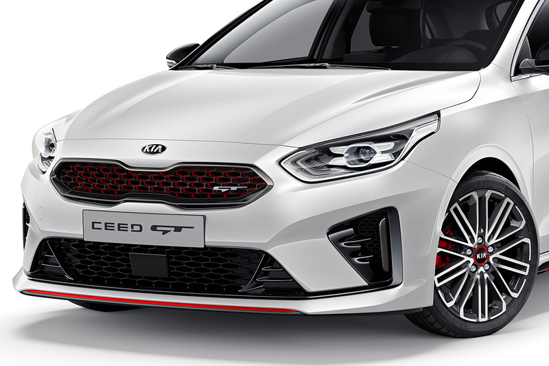 《Kia Ceed GT》無預警曝光 預告2018年巴黎車展正式發表 《Kia Ceed GT》無預警曝光 預告2018年巴黎車展正式發表