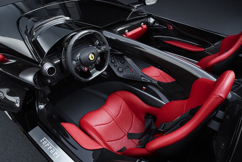 捨棄車頂/擋風玻璃設計 公路賽車《Ferrari Monza SP1 / SP2》正式亮相 捨棄車頂/擋風玻璃設計 公路賽車《Ferrari Monza SP1 / SP2》正式亮相