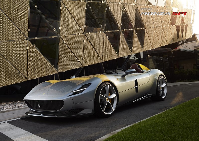 捨棄車頂/擋風玻璃設計 公路賽車《Ferrari Monza SP1 / SP2》正式亮相 捨棄車頂/擋風玻璃設計 公路賽車《Ferrari Monza SP1 / SP2》正式亮相