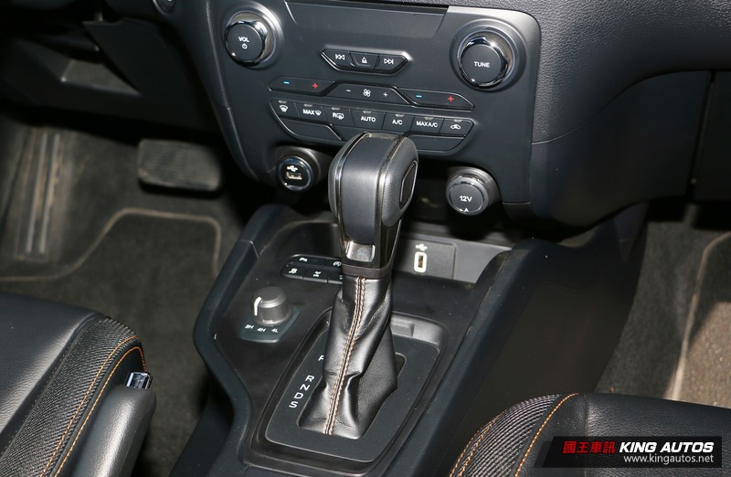 2.0升雙渦輪柴油引擎上身 二度小改款《Ford Ranger》臺灣146.8萬元起開賣 2.0升雙渦輪柴油引擎上身 二度小改款《Ford Ranger》臺灣146.8萬元起開賣