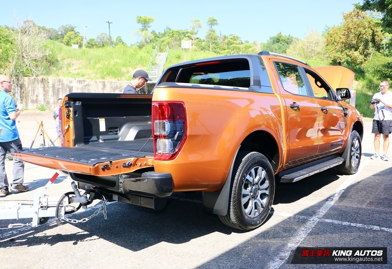 2.0升雙渦輪柴油引擎上身 二度小改款《Ford Ranger》臺灣146.8萬元起開賣 2.0升雙渦輪柴油引擎上身 二度小改款《Ford Ranger》臺灣146.8萬元起開賣