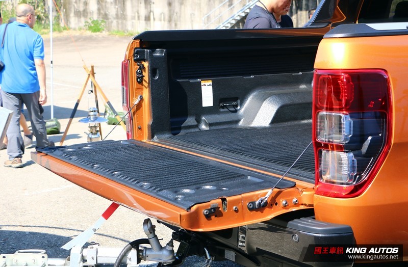 2.0升雙渦輪柴油引擎上身 二度小改款《Ford Ranger》臺灣146.8萬元起開賣 2.0升雙渦輪柴油引擎上身 二度小改款《Ford Ranger》臺灣146.8萬元起開賣