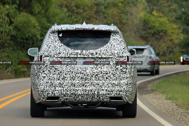 再推全新三排七人座 全新《Cadillac XT6》偽裝測試車捕捉 再推全新三排七人座 全新《Cadillac XT6》偽裝測試車捕捉