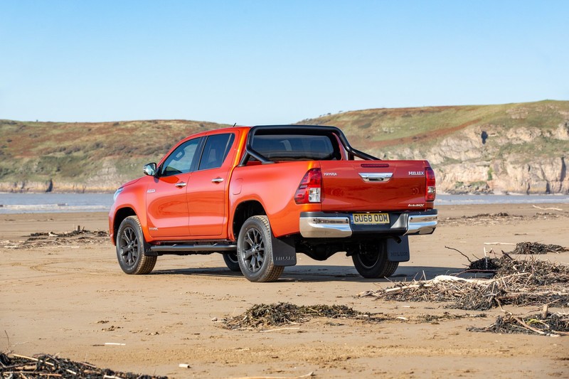 人氣皮卡《Toyota Hilux》旗艦《Invincible X》車型英國登場 人氣皮卡《Toyota Hilux》旗艦《Invincible X》車型英國登場