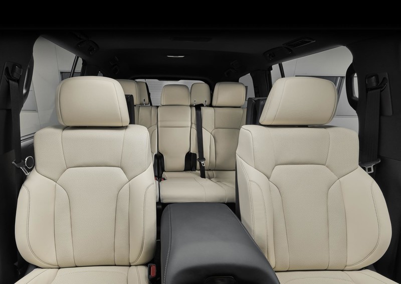 限量特仕《Lexus LX Inspiration》黑白混搭預約2018年洛杉磯車展首演 限量特仕《Lexus LX Inspiration》黑白混搭預約2018年洛杉磯車展首演