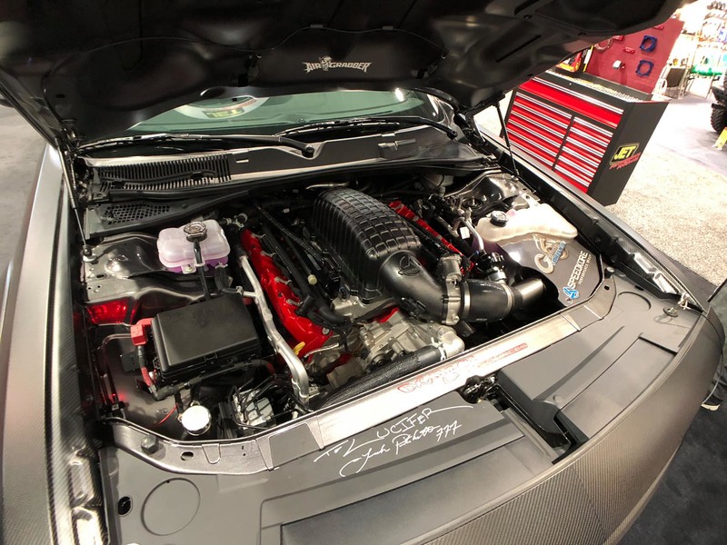 《SpeedKore》於SEMA展出1,400匹馬力碳纖車體《SRT Demon》 《SpeedKore》於SEMA展出1,400匹馬力碳纖車體《SRT Demon》