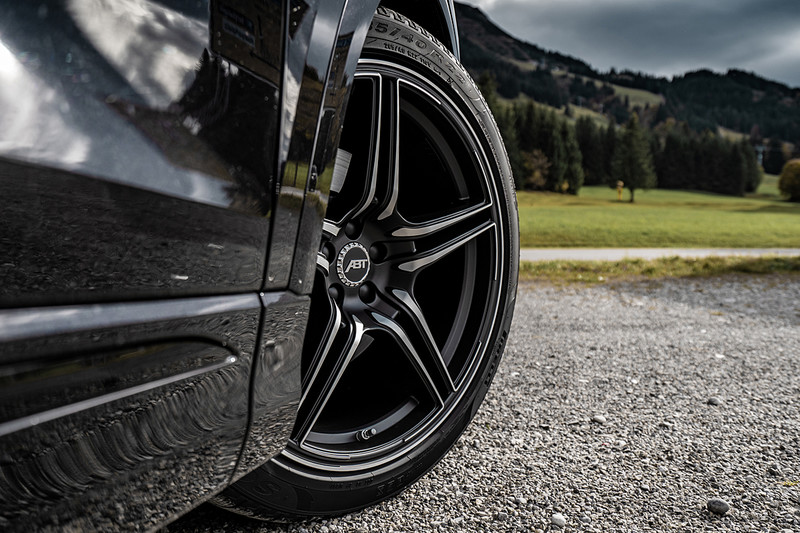 《Abt Sportsline》強推《Audi Q8》動力升級套件 最大馬力上探330匹 《Abt Sportsline》強推《Audi Q8》動力升級套件 最大馬力上探330匹