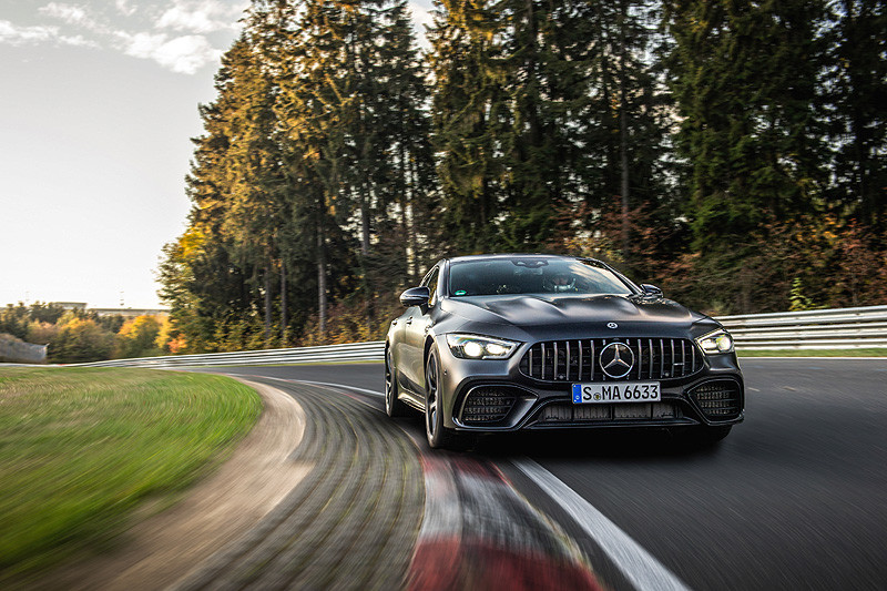 7分25秒41 《AMG GT 63 S 4Matic+》創下Nürburgring量產四門車型最快單圈紀錄 7分25秒41 《AMG GT 63 S 4Matic+》創下Nürburgring量產四門車型最快單圈紀錄