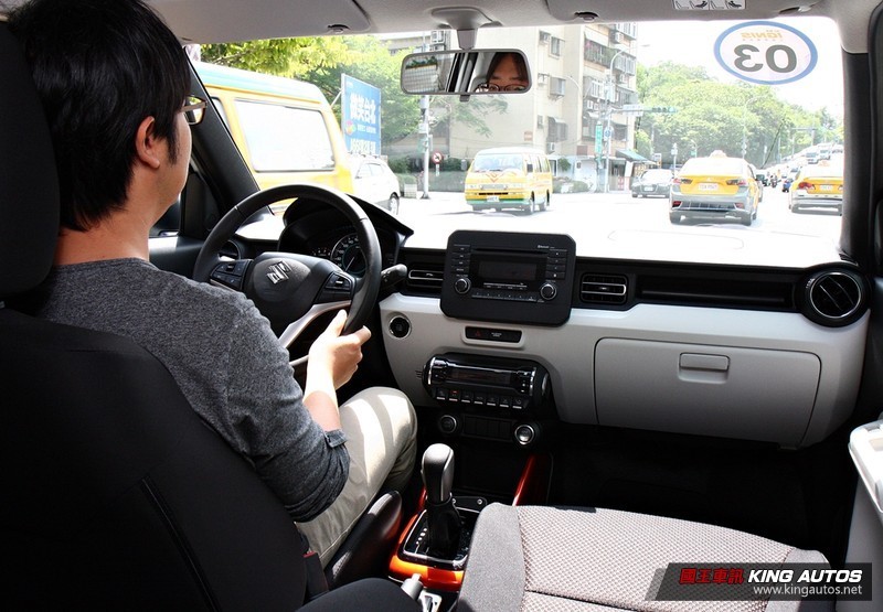 【國王評論】買車不能再買老婆名字? 交通部將推「主要駕駛人」登錄制度 【國王評論】買車不能再買老婆名字? 交通部將推「主要駕駛人」登錄制度