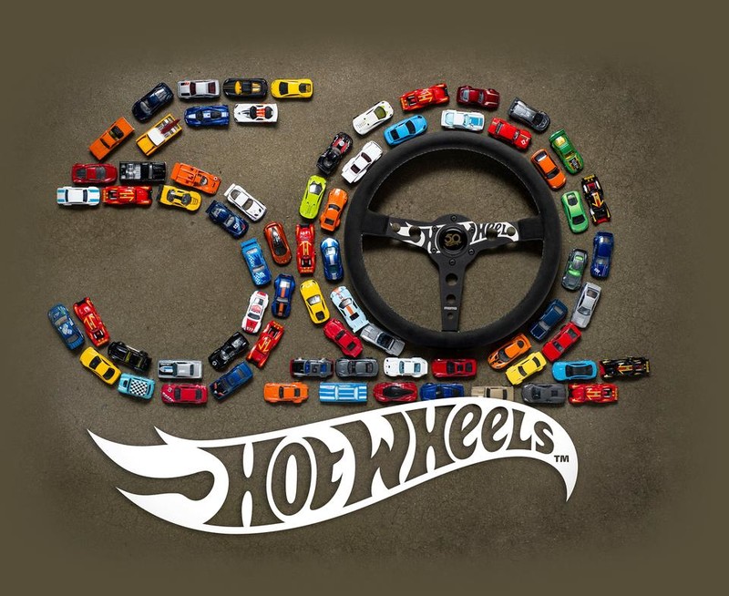 《Momo》與《Hot Wheels》聯名推出限量50週年紀念方向盤 《Momo》與《Hot Wheels》聯名推出限量50週年紀念方向盤