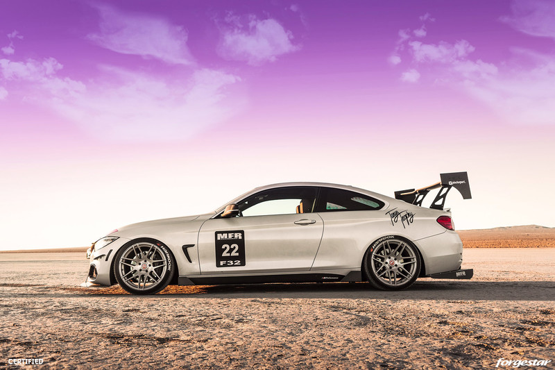 追逐時間的白色勁駒 《BMW 435i》變身Time Attack賽車 追逐時間的白色勁駒 《BMW 435i》變身Time Attack賽車