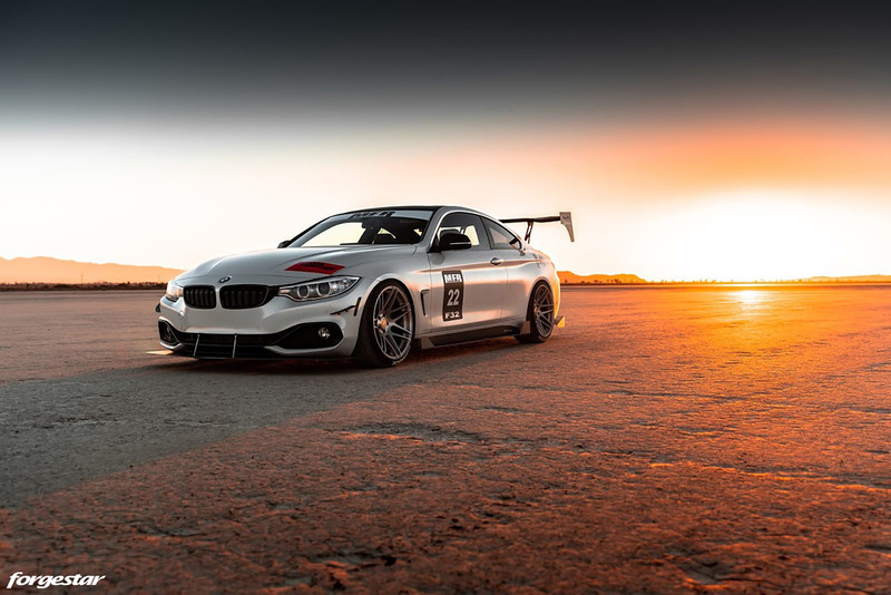 追逐時間的白色勁駒 《BMW 435i》變身Time Attack賽車 追逐時間的白色勁駒 《BMW 435i》變身Time Attack賽車