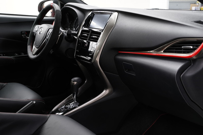 動感概念《Toyota Yaris GR-S Concept》攜手跨界小鴨現身聖保羅車展 動感概念《Toyota Yaris GR-S Concept》攜手跨界小鴨現身聖保羅車展