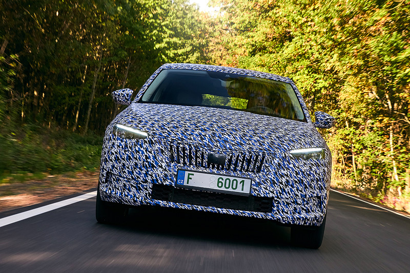 《Škoda Scala》內裝設計曝光 預告12月6日現身亮相 《Škoda Scala》內裝設計曝光 預告12月6日現身亮相
