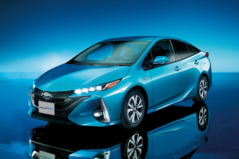 有望導入新動力? 第四代小改款《Toyota Prius》預告洛杉磯車展發表 有望導入新動力? 第四代小改款《Toyota Prius》預告洛杉磯車展發表