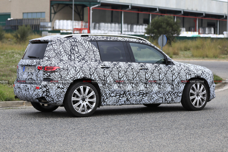 《Mercedes-Benz GLB》也要加入AMG二軍行列?《GLB 35》疑似現身 《Mercedes-Benz GLB》也要加入AMG二軍行列?《GLB 35》疑似現身