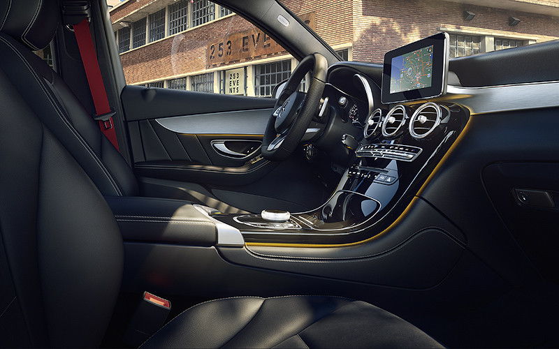 車系全新頂規車型 《Mercedes GLC AMG Night Edition》英倫登場 車系全新頂規車型 《Mercedes GLC AMG Night Edition》英倫登場