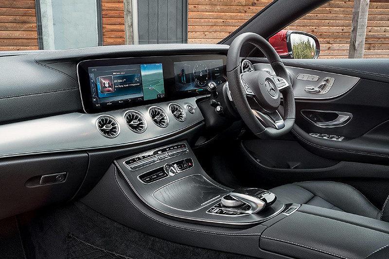 輕油電動力進駐 《Mercedes E 350 Coupé / Cabriolet》英國報價資訊出爐 輕油電動力進駐 《Mercedes E 350 Coupé / Cabriolet》英國報價資訊出爐