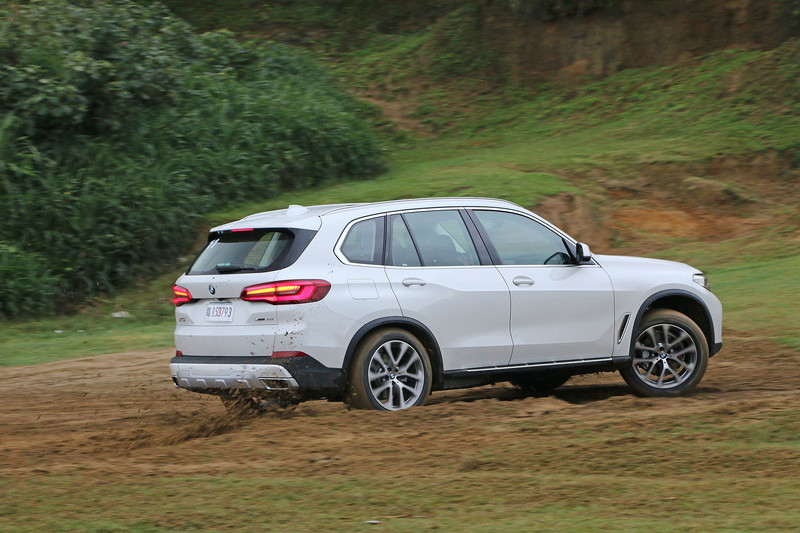 足以讓人再次追隨─新世代《BMW X5 xDrive40i》試駕,乘用篇 足以讓人再次追隨─新世代《BMW X5 xDrive40i》試駕,乘用篇