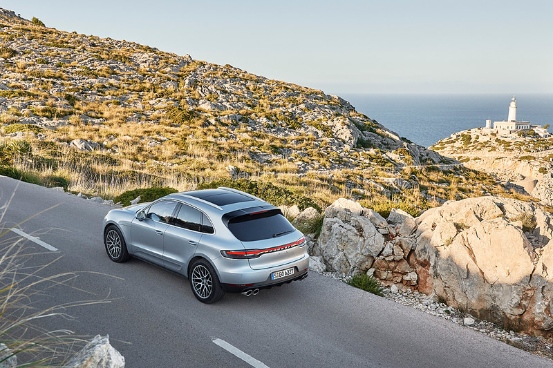小改款《Porsche Macan S》強植354匹V6引擎 臺灣317萬元起預售開跑 小改款《Porsche Macan S》強植354匹V6引擎 臺灣317萬元起預售開跑