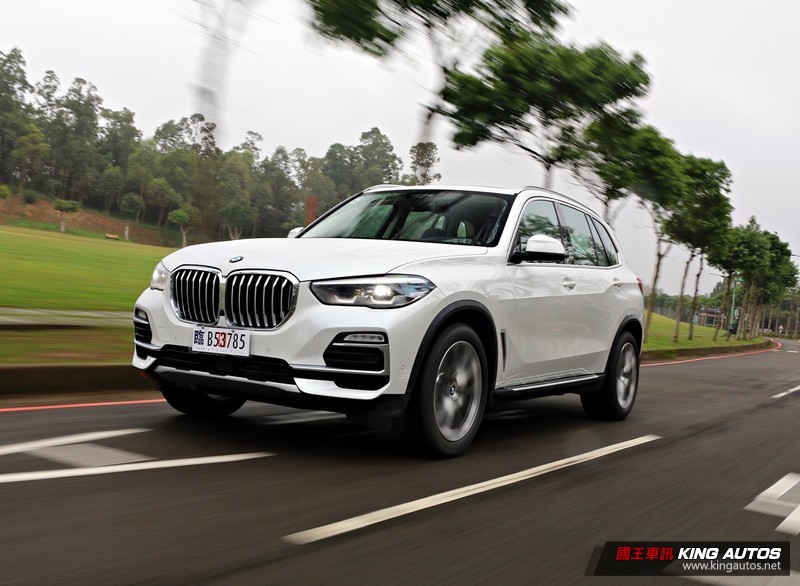 跌破你眼鏡的靈活感─新世代《BMW X5 xDrive40i》試駕,動態篇 跌破你眼鏡的靈活感─新世代《BMW X5 xDrive40i》試駕,動態篇