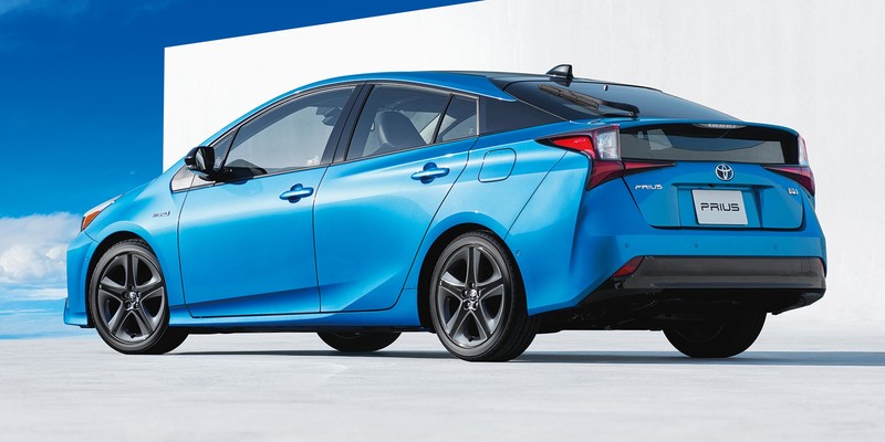 日規第四代小改款《Toyota Prius》正式開賣 2WD/E-Four將採不同類型電池 日規第四代小改款《Toyota Prius》正式開賣 2WD/E-Four將採不同類型電池