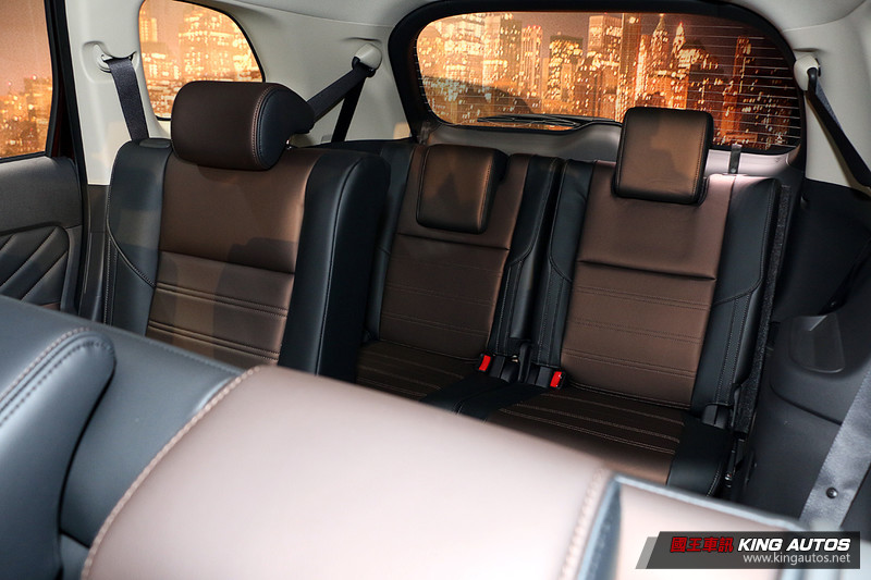 19年式《Mitsubishi Outlander》94.9萬元起上市 全面標配7氣囊+ACC+FCM+LDW 19年式《Mitsubishi Outlander》94.9萬元起上市 全面標配7氣囊+ACC+FCM+LDW