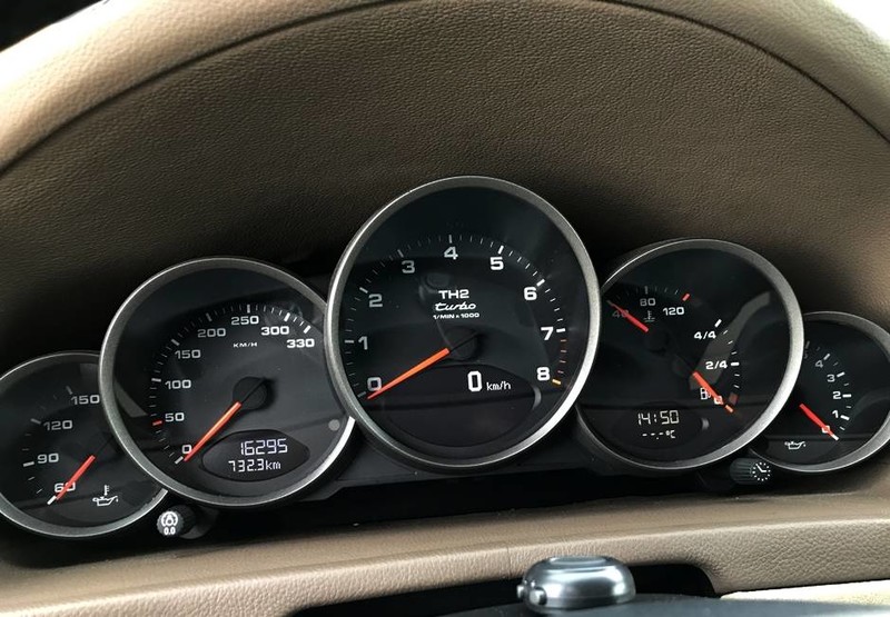 用臺幣500萬元買一輛裝《Porsche 911 Turbo》引擎的《VW Multivan》你可以嗎? 用臺幣500萬元買一輛裝《Porsche 911 Turbo》引擎的《VW Multivan》你可以嗎?