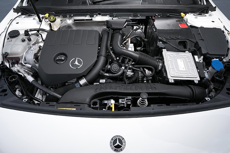 晉階高級車的新選擇 《Mercedes-Benz》於澳洲追加《A 180》入門車型 晉階高級車的新選擇 《Mercedes-Benz》於澳洲追加《A 180》入門車型