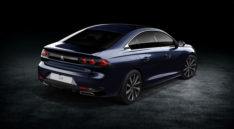 《Peugeot》執行長推特預告神秘《508》新作有望現身 《Peugeot》執行長推特預告神秘《508》新作有望現身