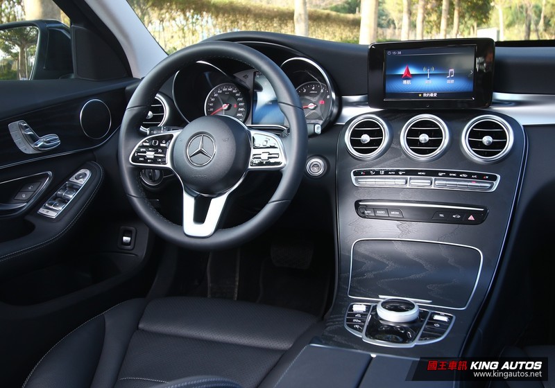 來趟臺灣小旅行吧—小改款《Mercedes-Benz C 180 Estate》南投試駕 來趟臺灣小旅行吧—小改款《Mercedes-Benz C 180 Estate》南投試駕