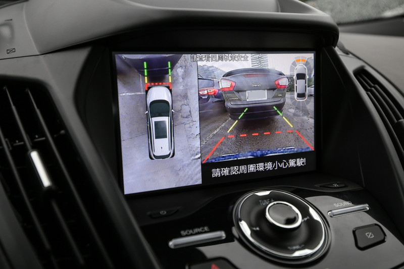 Ford Kuga不變的安全初衷與你一同用「安全高標」守護家人! Ford Kuga不變的安全初衷與你一同用「安全高標」守護家人!